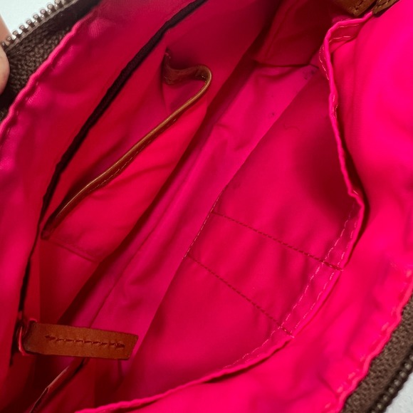 Dooney & Bourke Red Nylon Leather Trim Duck Logo Small Shoulder Bag Purse Clutch - Picture 9 of 16